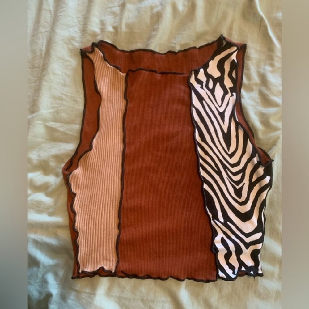 Shein Color Block Crop Top - Picture 1 of 5